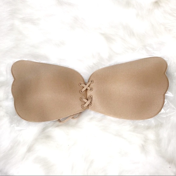 Kiss Bra Tan Adhesive Push Up Invisible B Cup NEW - Picture 2 of 8